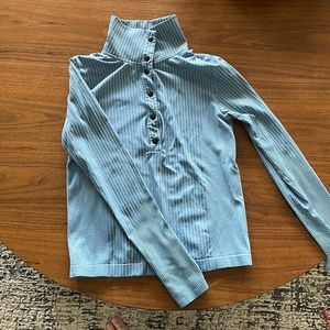Athleta blue turtleneck